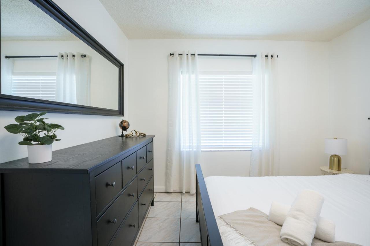 Modern 2 Bedroom In The Heart Of Wynwood Art District Miami Dış mekan fotoğraf